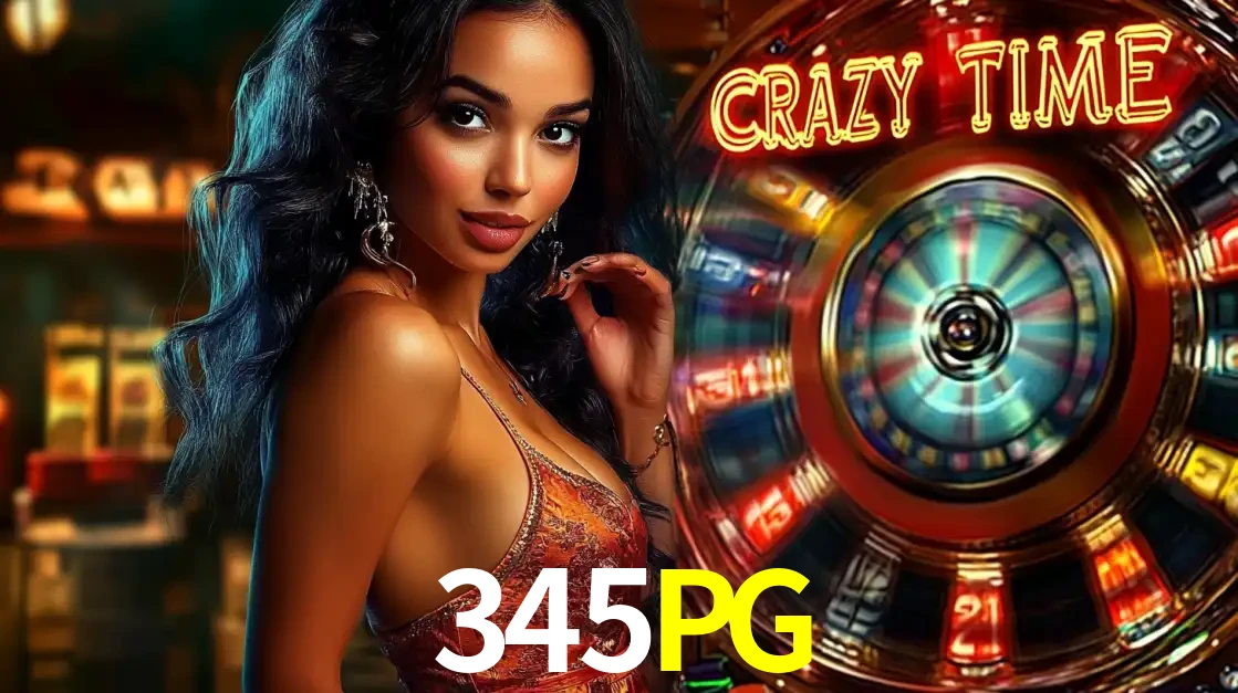 Mulher elegante ao lado da vibrante roda da fortuna do jogo de cassino ao vivo Crazy Time, um dos game shows mais populares e cheios de prêmios do 345PG.